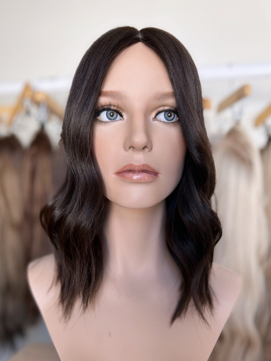 HEATHER | 9x9" cap topper | 16" length